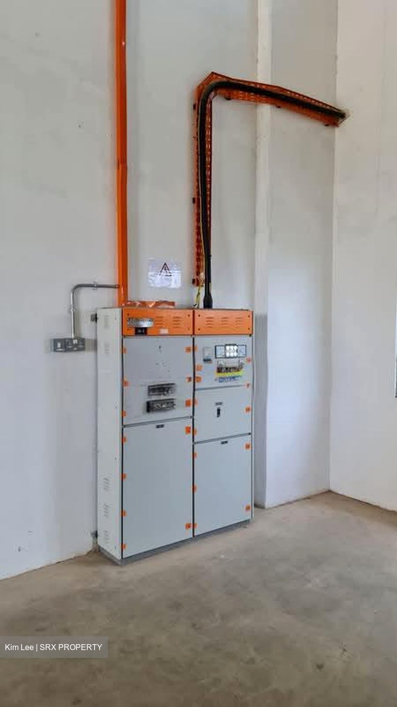 Woodlands Street 13 (D25), Factory #565613011